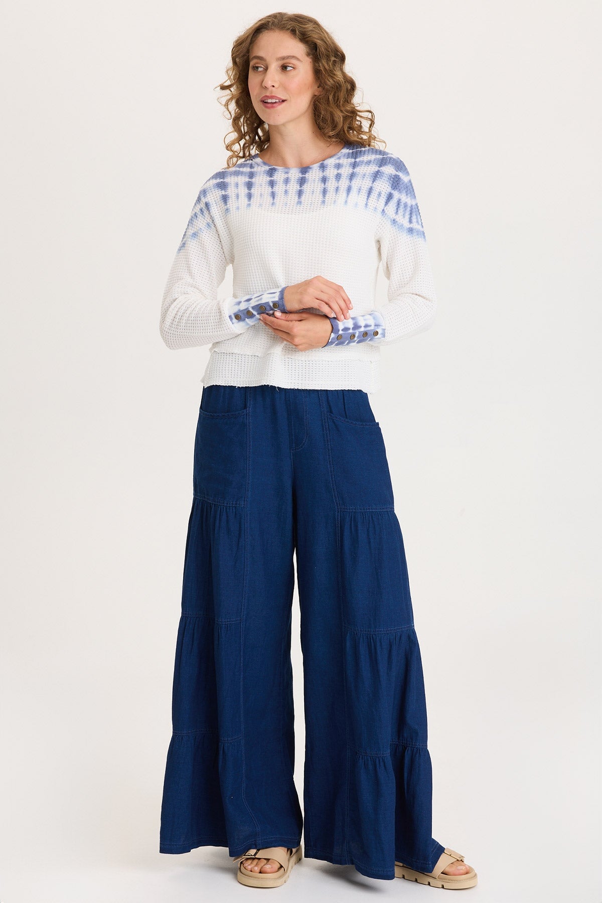 Kelsoe Buttoned Cuffs Thermal Long Sleeve Top