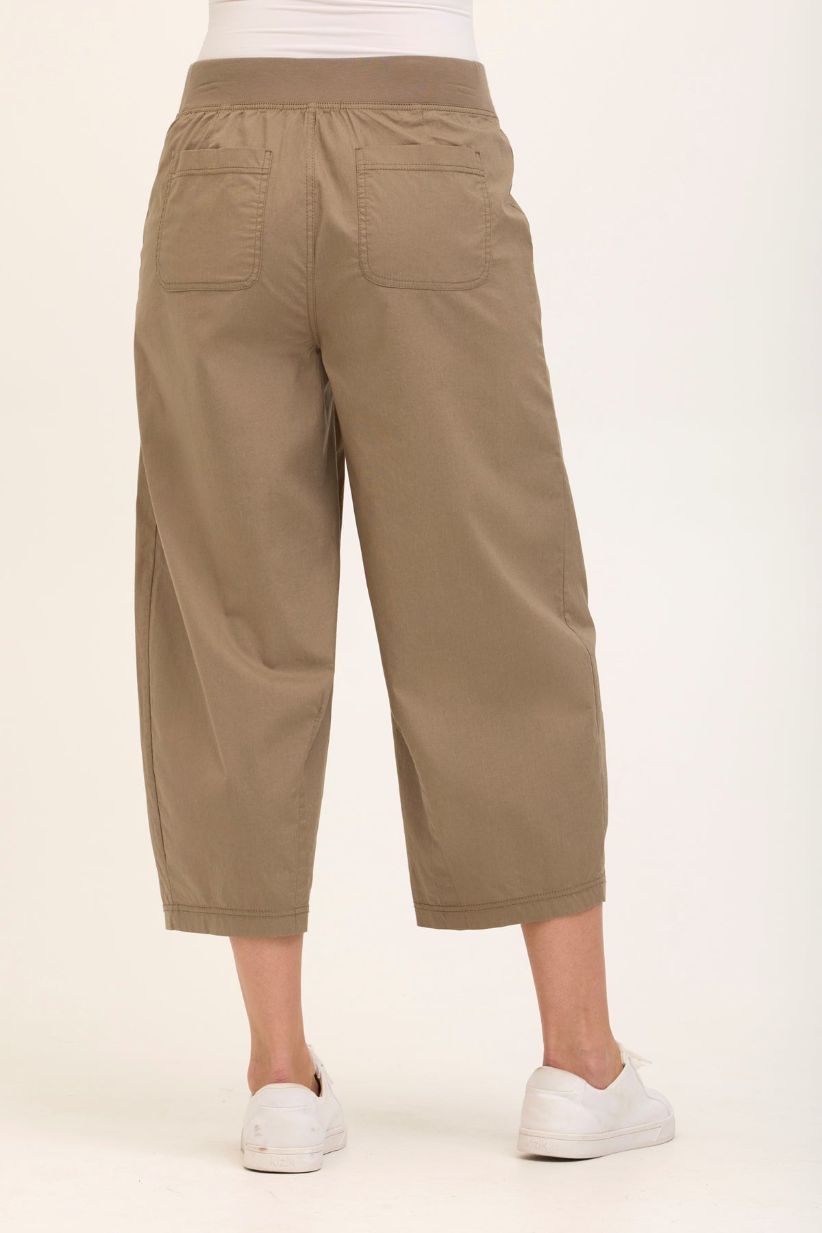 Benson Poplin Barrel Crop
