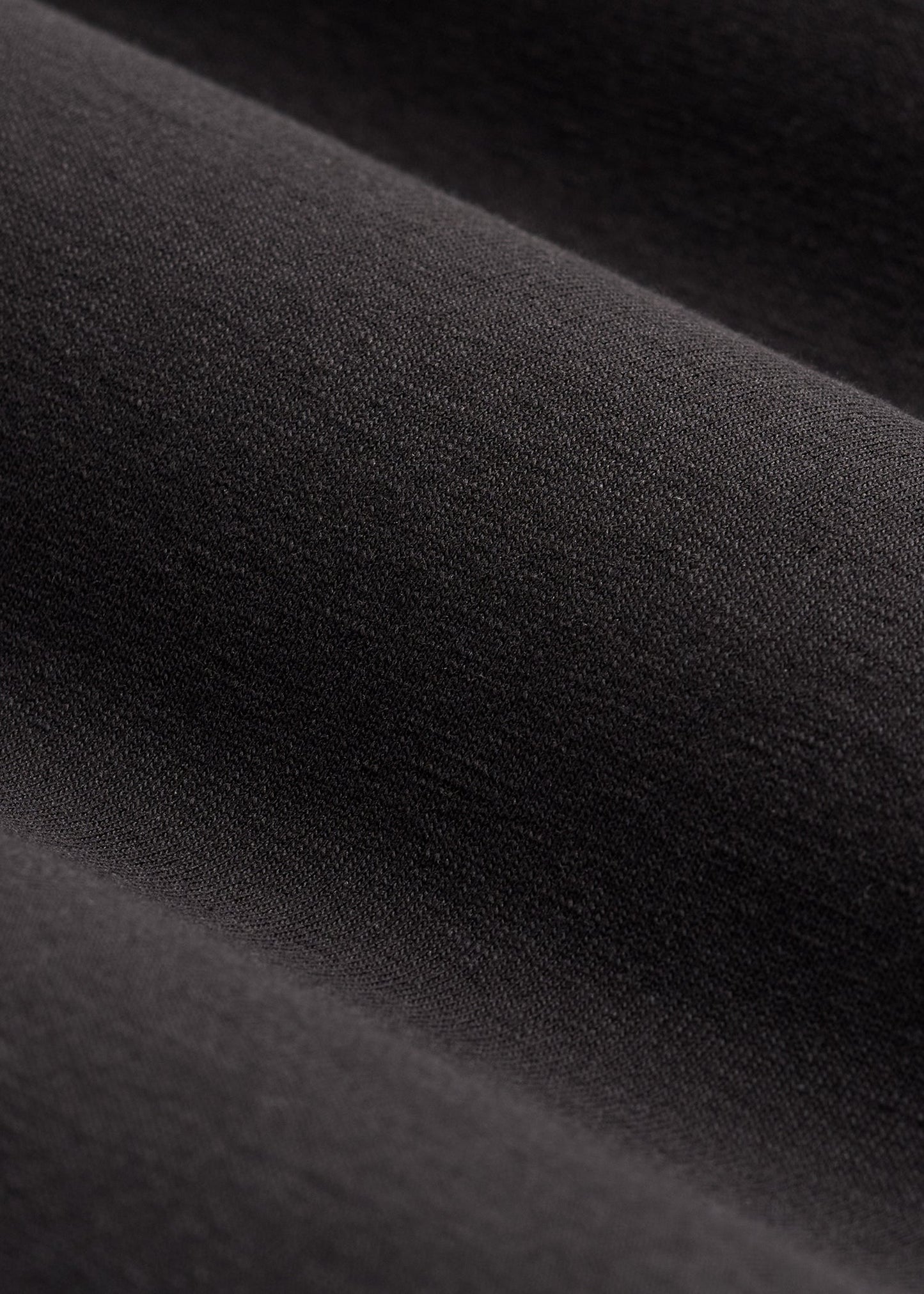 The Essential Slim Fit Crewneck Tee for Tall Men in Black