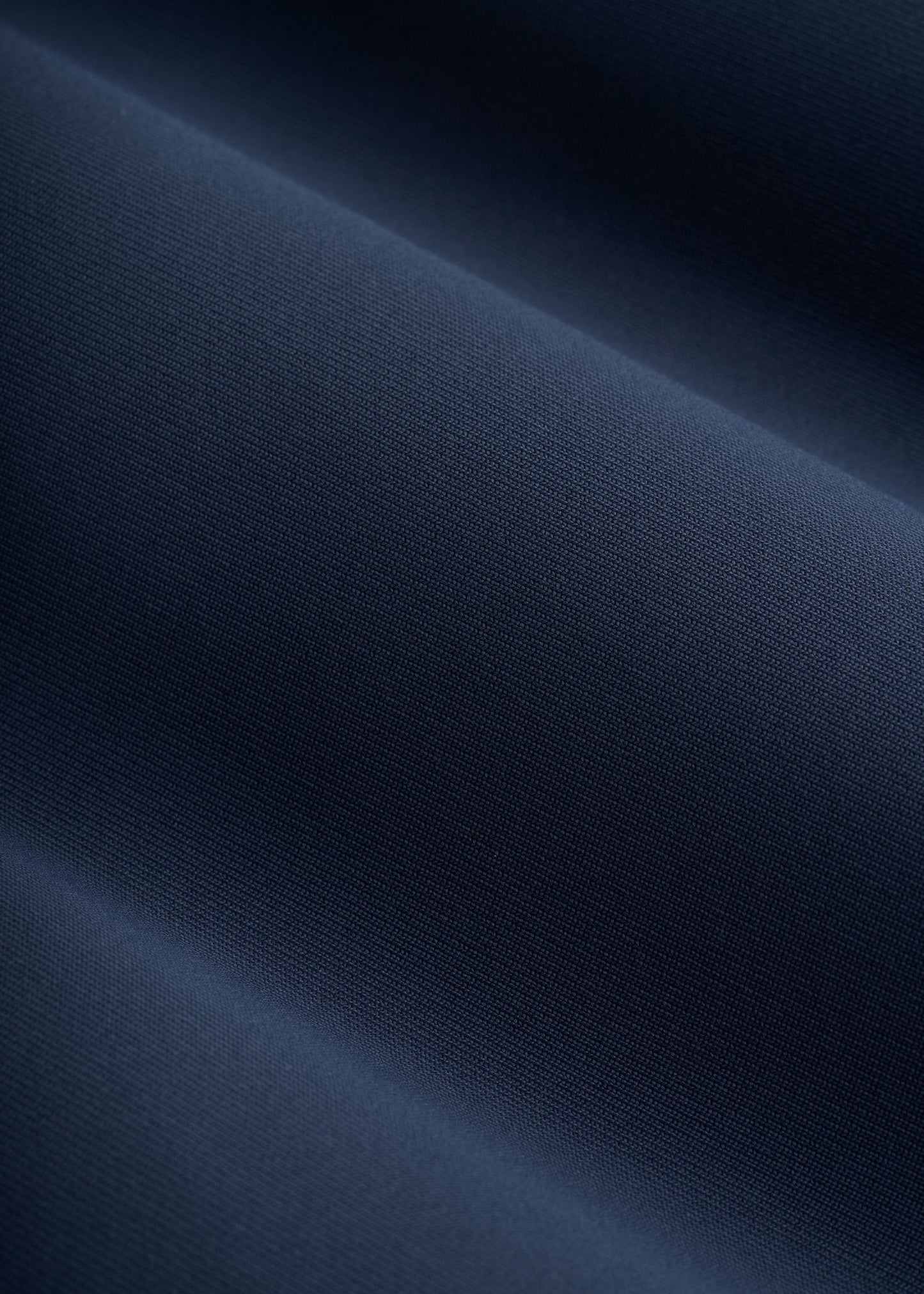 Traveler Chino Short 2.0 for Tall Men in Navy Blue