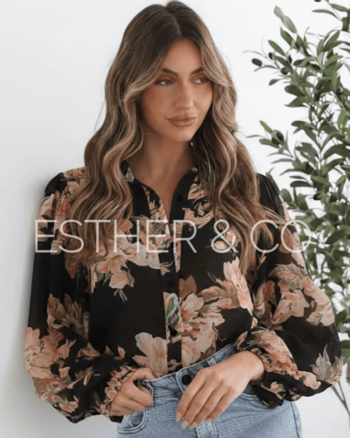 Veiga Blouse Black Floral | Women's Floral Print Blouse