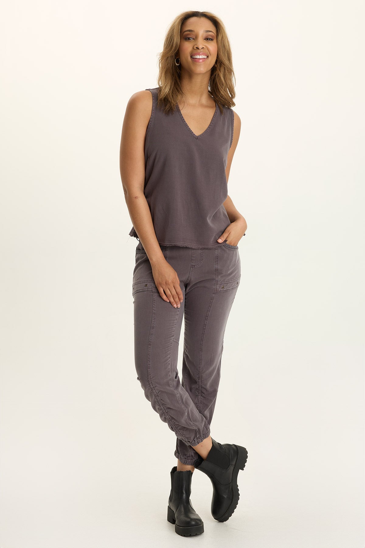 Squire Twill Banded Hem Casual Pant