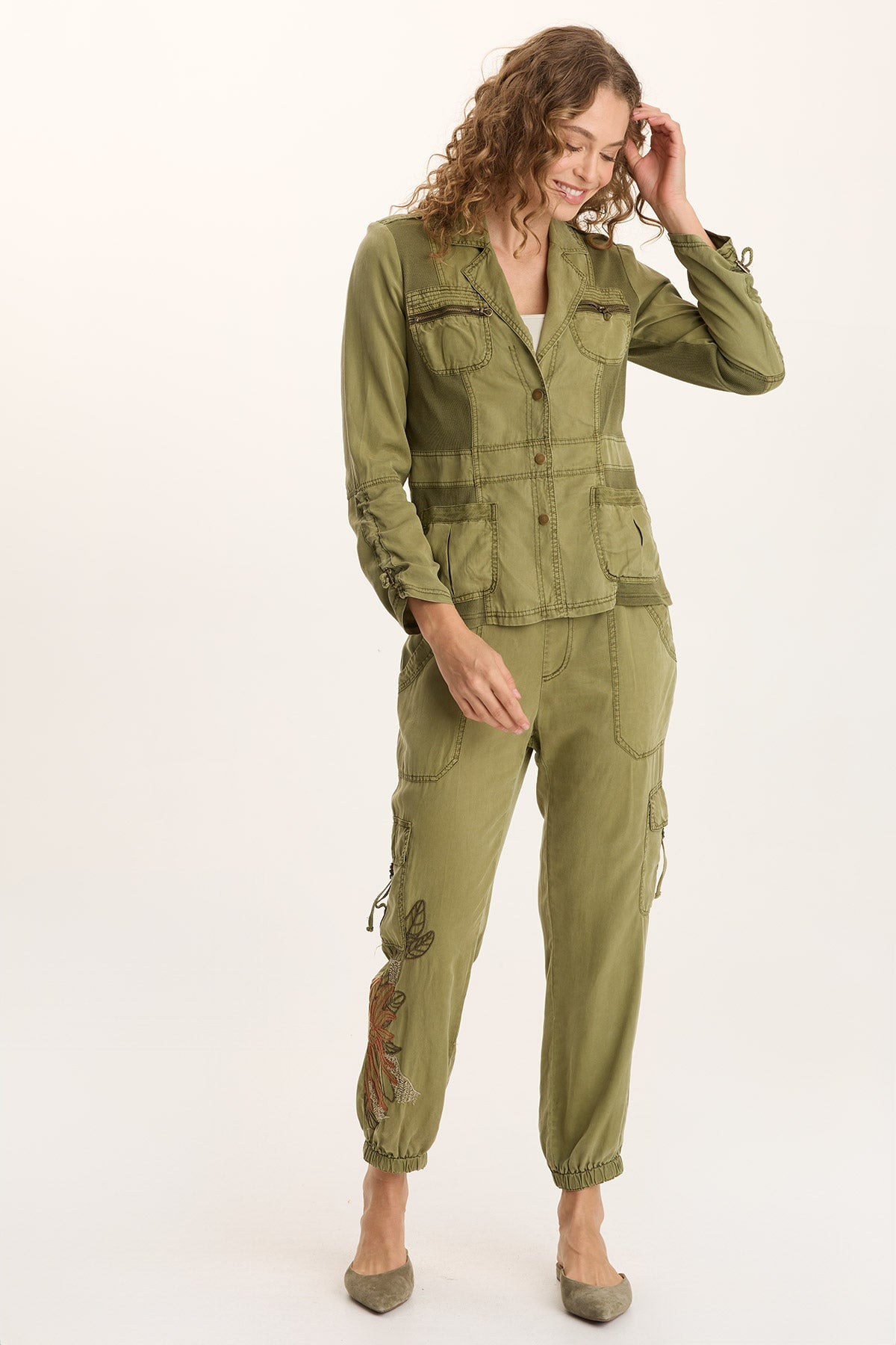 Darri Embroidered Pull-on Soft Twill Jogger