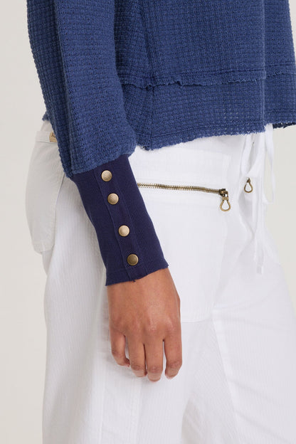Kelsoe Buttoned Cuffs Thermal Long Sleeve Top