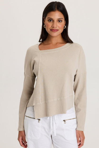 Hadden Asymmetrical Hem Long Sleeve Top
