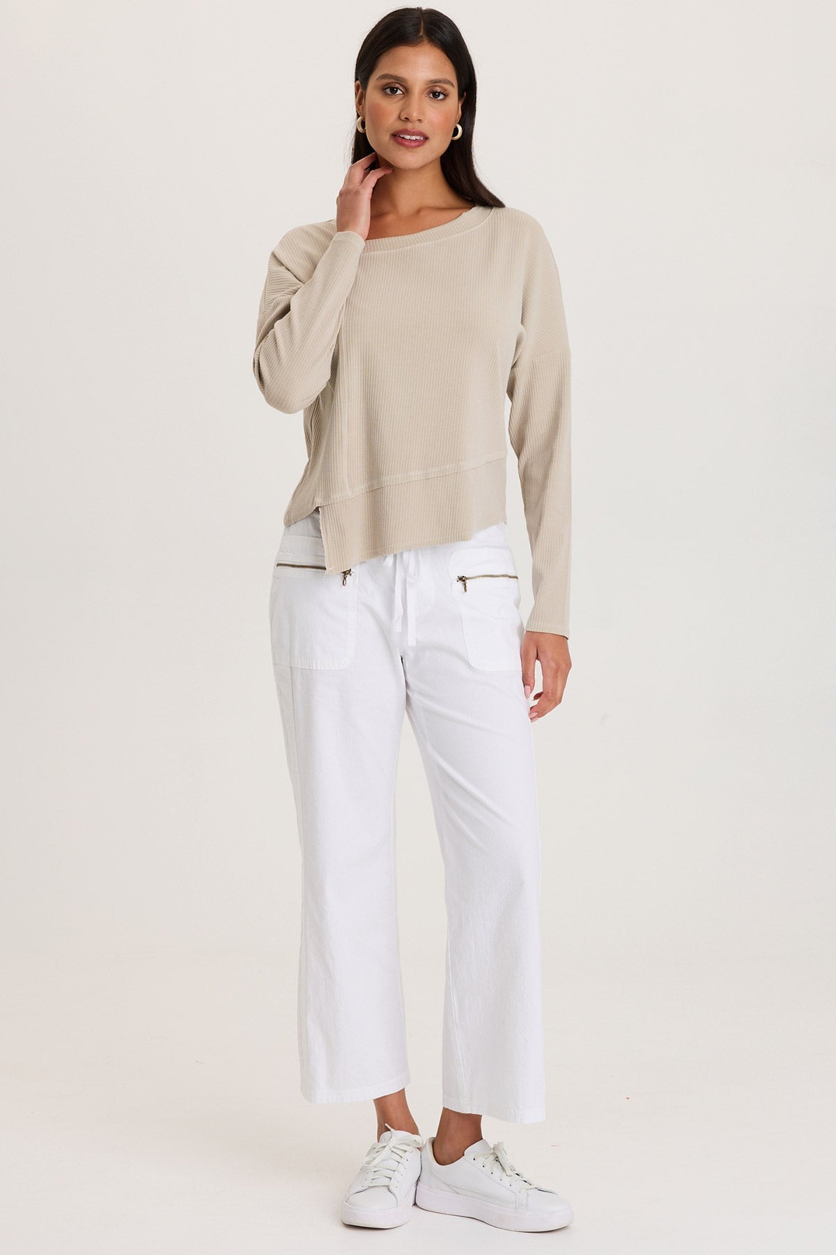 Hadden Asymmetrical Hem Long Sleeve Top