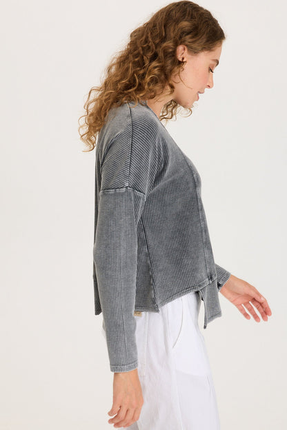 Hadden Asymmetrical Hem Long Sleeve Top