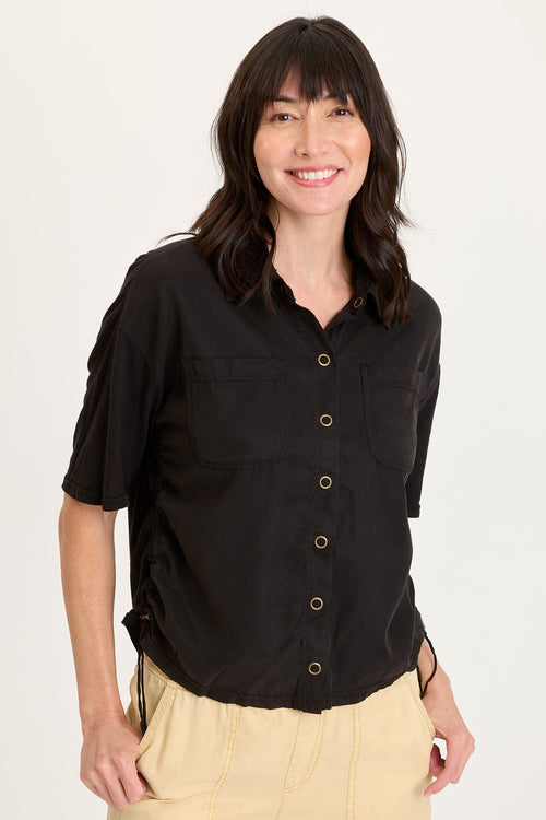 Kimbel Twill Classic Button-Up Top