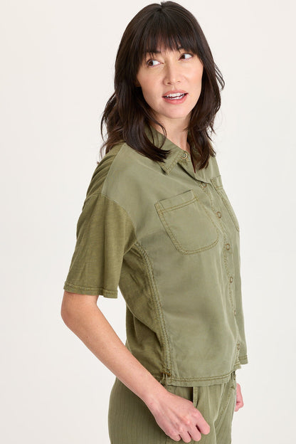 Kimbel Twill Classic Button-Up Top