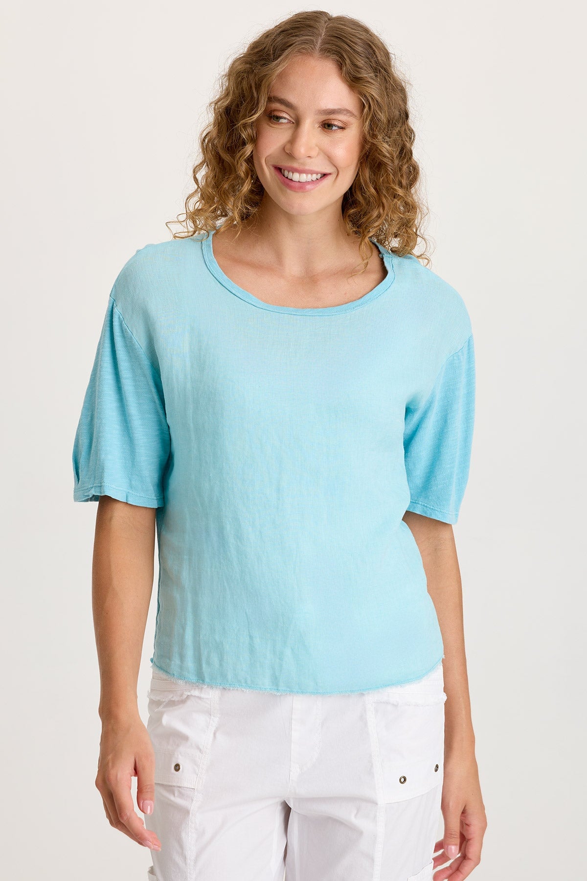 Esti Linen Short Sleeve Tee