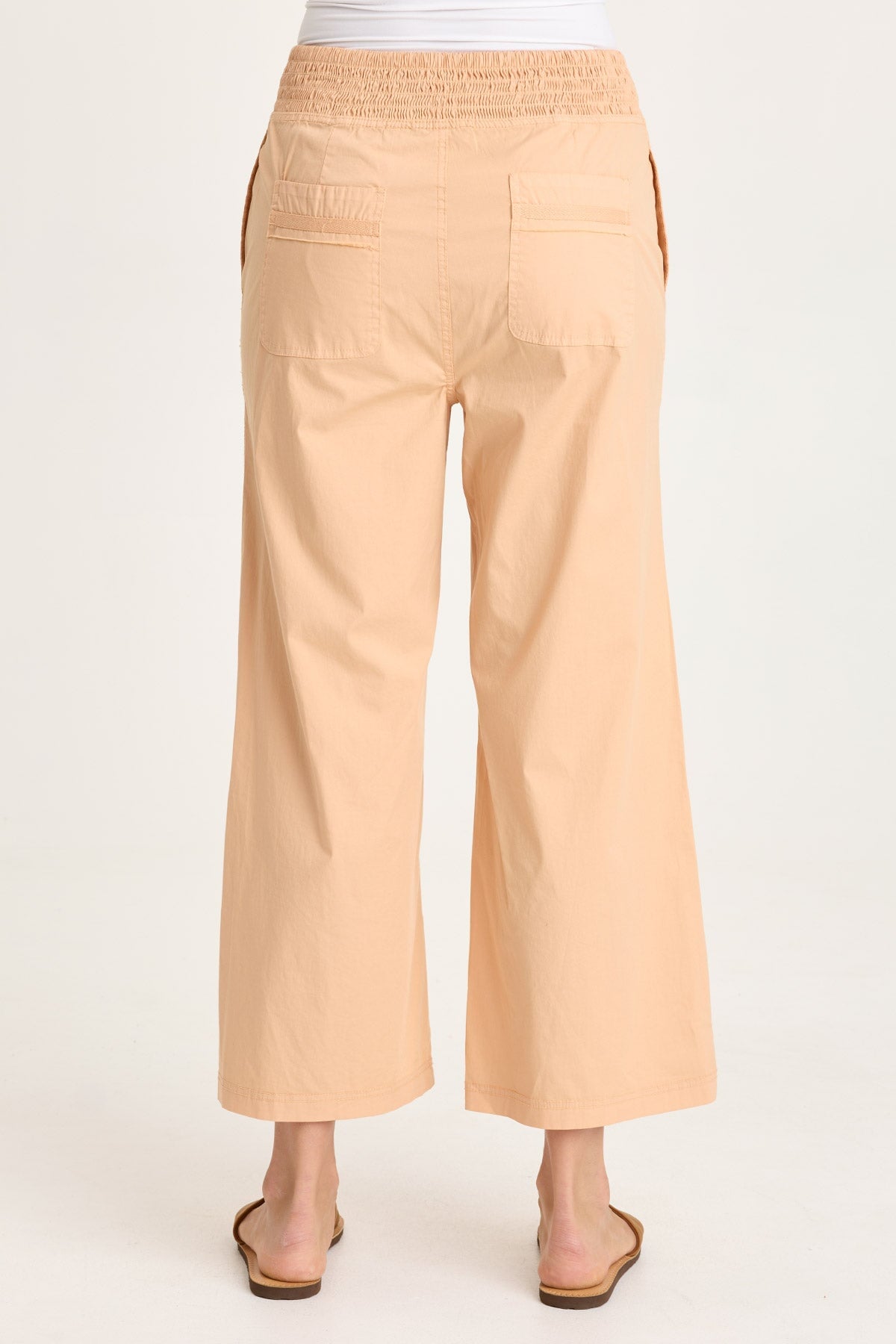 Artus Poplin Smocked Waist Crop