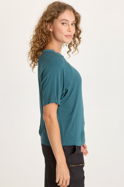Lester Jersey Raglan Tee