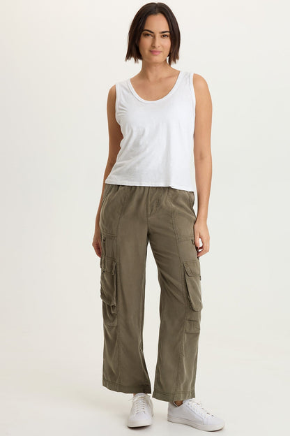Radnor Twill Cargo Crop