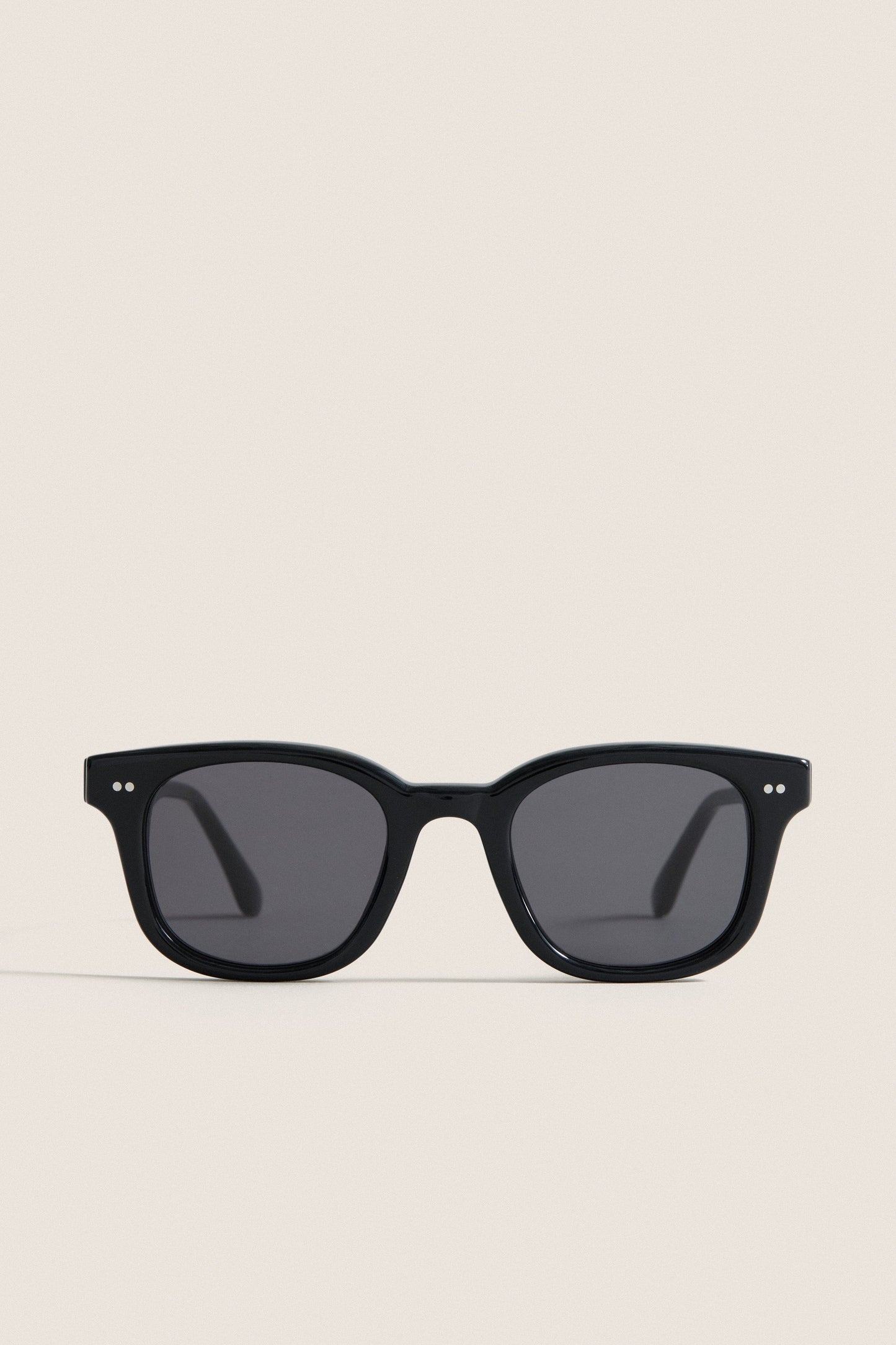 Black 02 Sunglasses