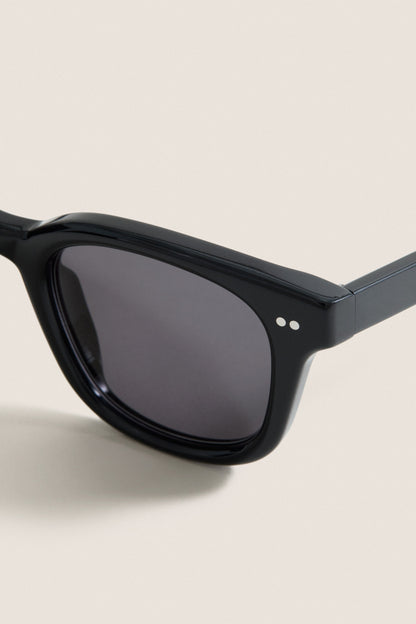 Black 02 Sunglasses