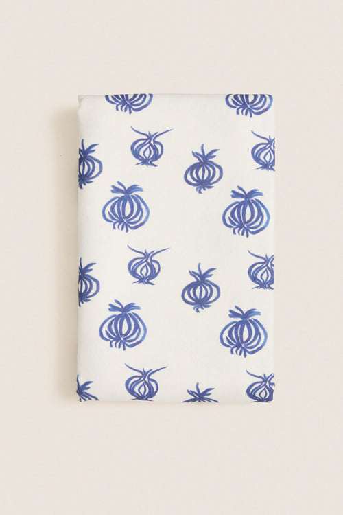 Blue Les Oignons Small Tablecloth