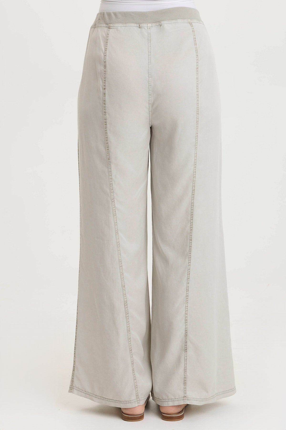 Tarla Twill Dropped Pocket Wide Leg Pant