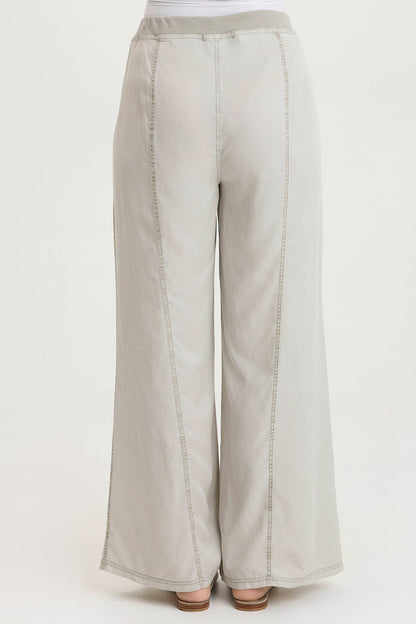 Tarla Twill Dropped Pocket Wide Leg Pant
