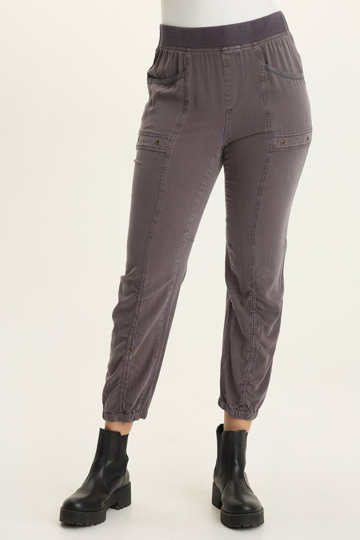 Squire Twill Banded Hem Casual Pant
