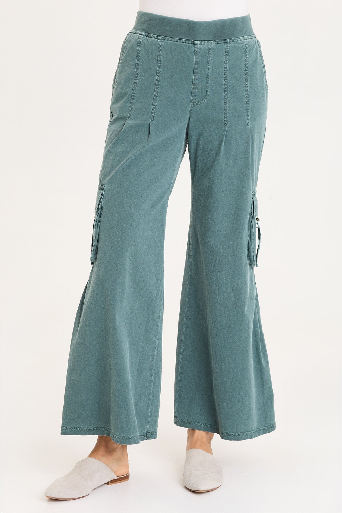 Erwin Side Pleats Cargo Wide-Leg Pant