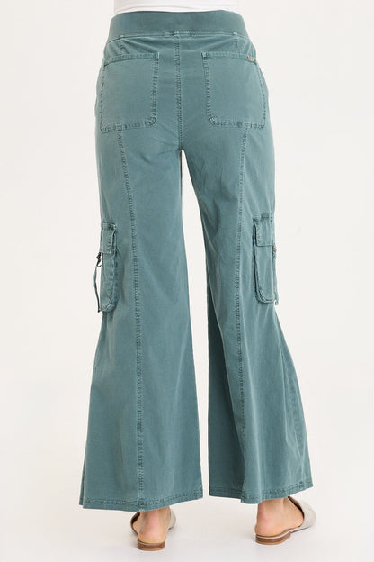 Erwin Side Pleats Cargo Wide-Leg Pant