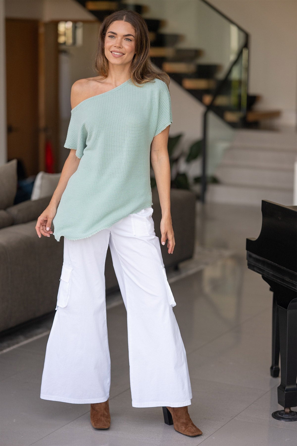 Erwin Side Pleats Cargo Wide-Leg Pant