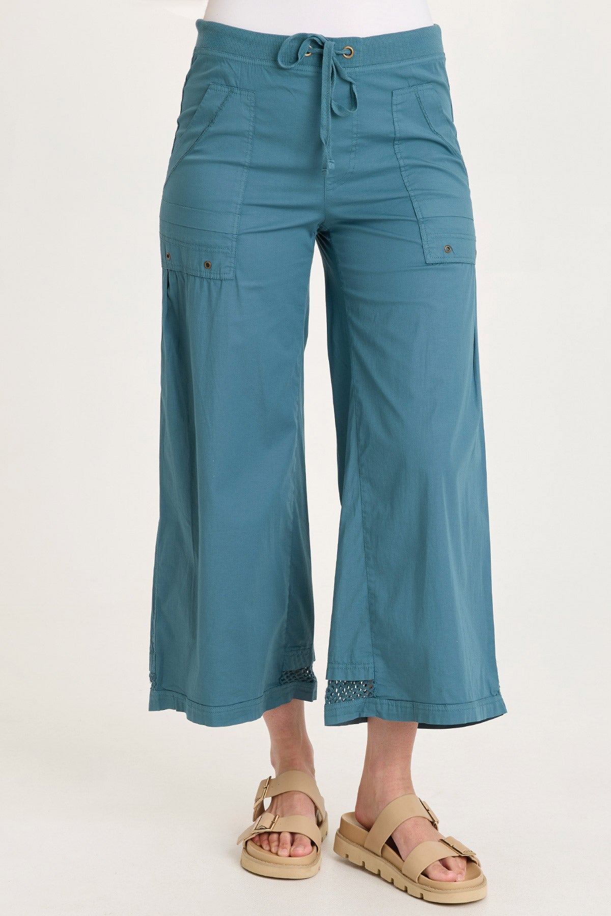 Roel Poplin/Mesh Gaucho Crop