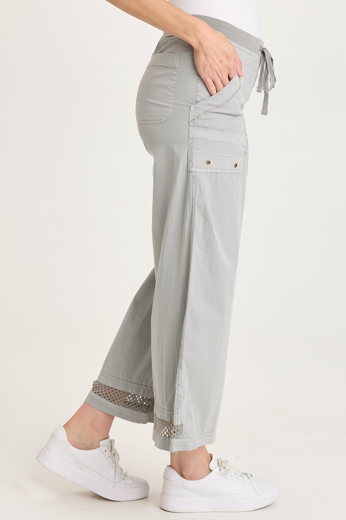 Roel Poplin/Mesh Gaucho Crop
