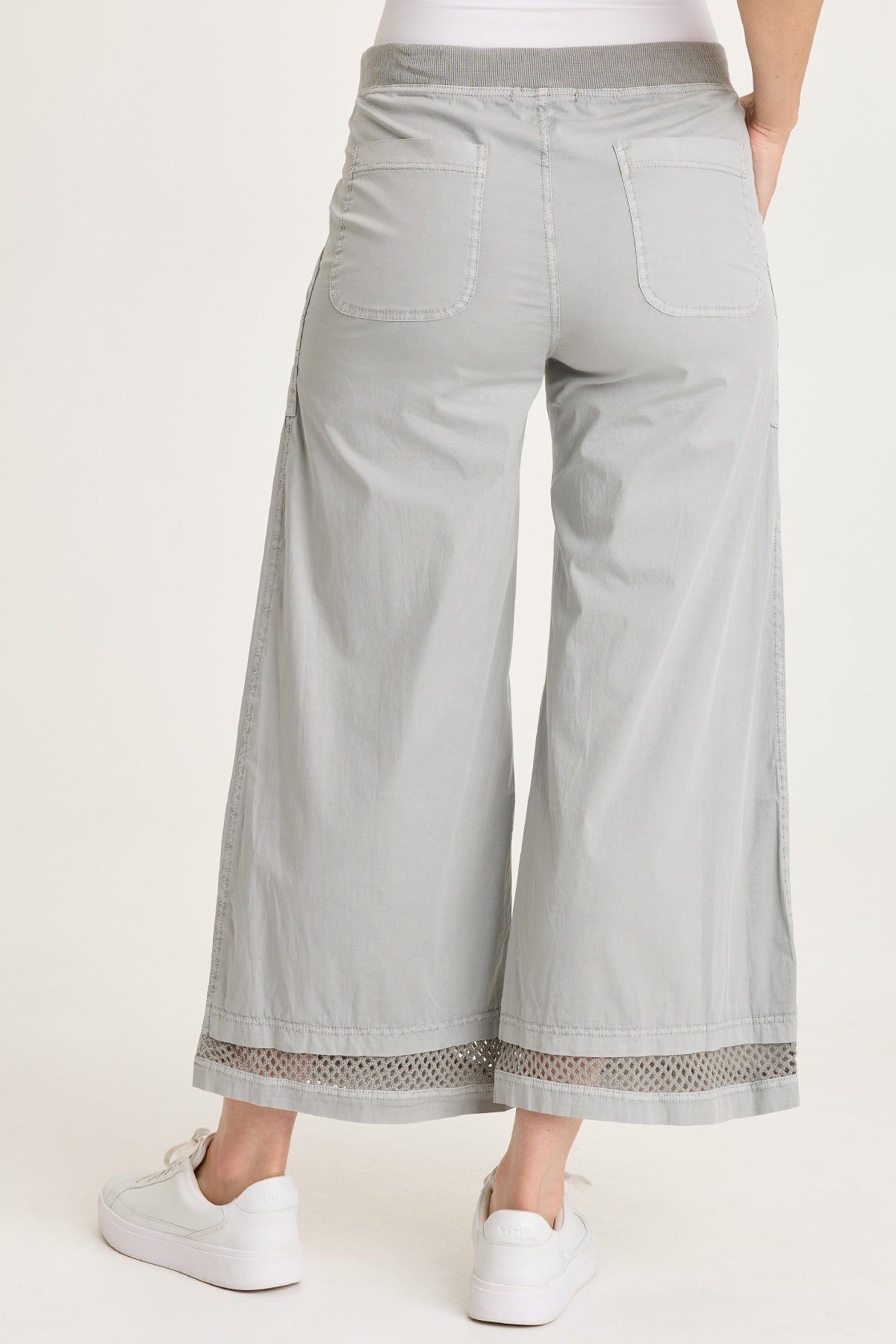 Roel Poplin/Mesh Gaucho Crop