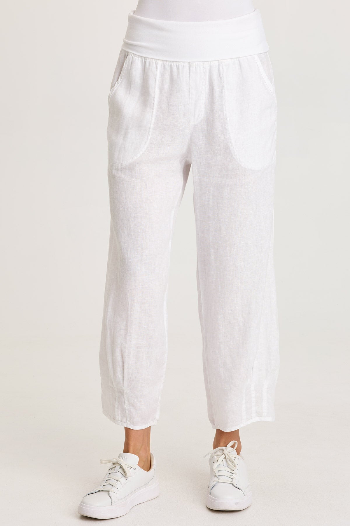 Vasco Linen Barrel Leg Crop