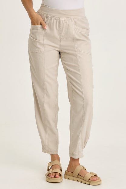 Beck Twill Barrel-Style Pant