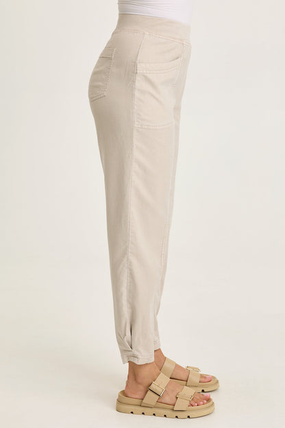 Beck Twill Barrel-Style Pant