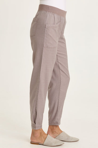 Beck Twill Barrel-Style Pant