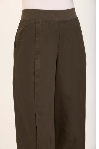 Benson Poplin Barrel Crop