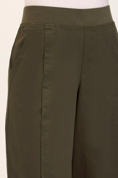 Benson Poplin Barrel Crop