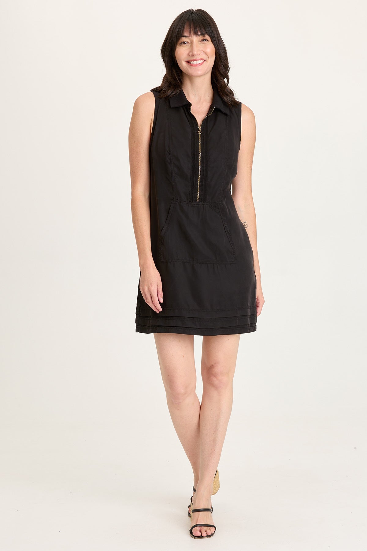 Noya Twill Kangaroo-Pocket Dress