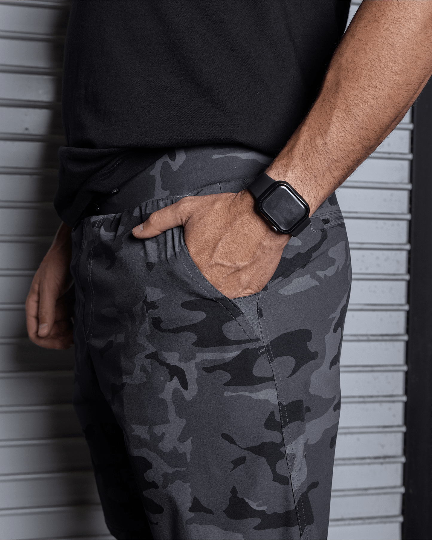 9" Gym Shorts - Black Camo