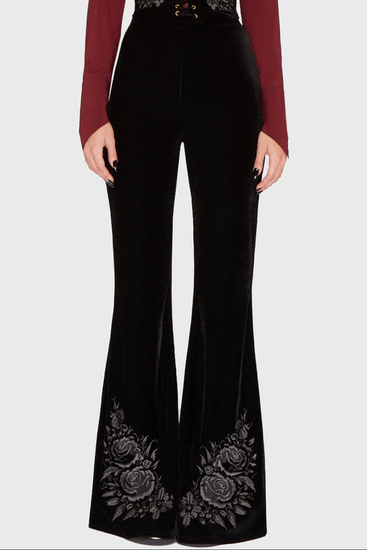 A Devil's Rose Flares [Black]