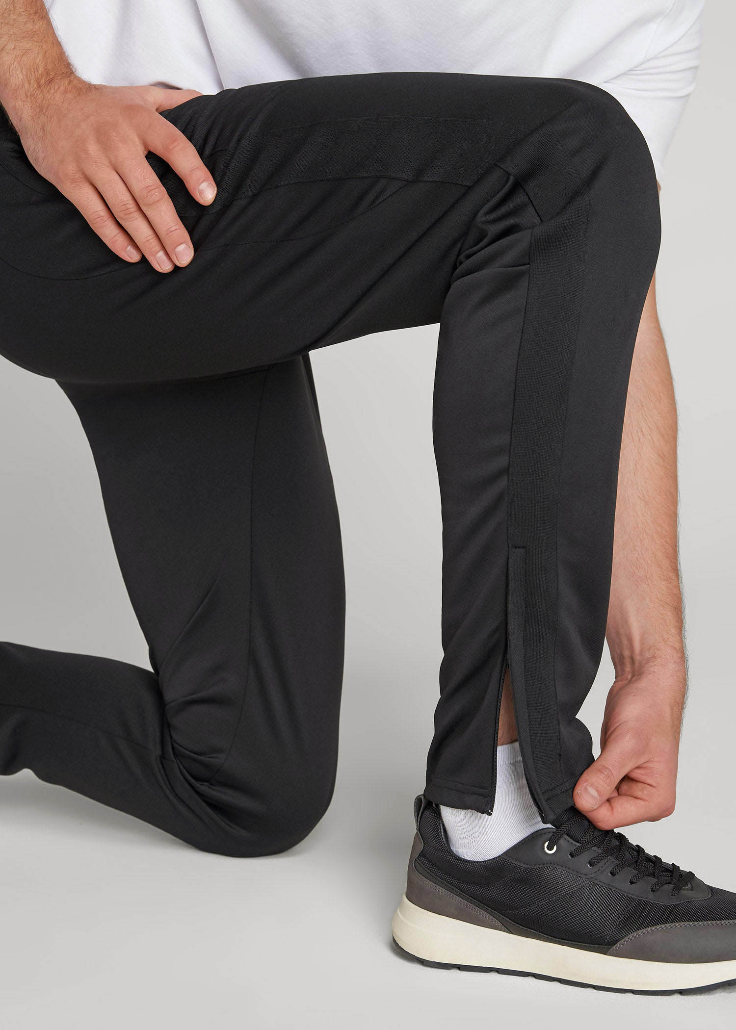 Athletic Stripe Pants for Tall Men in Black And Black