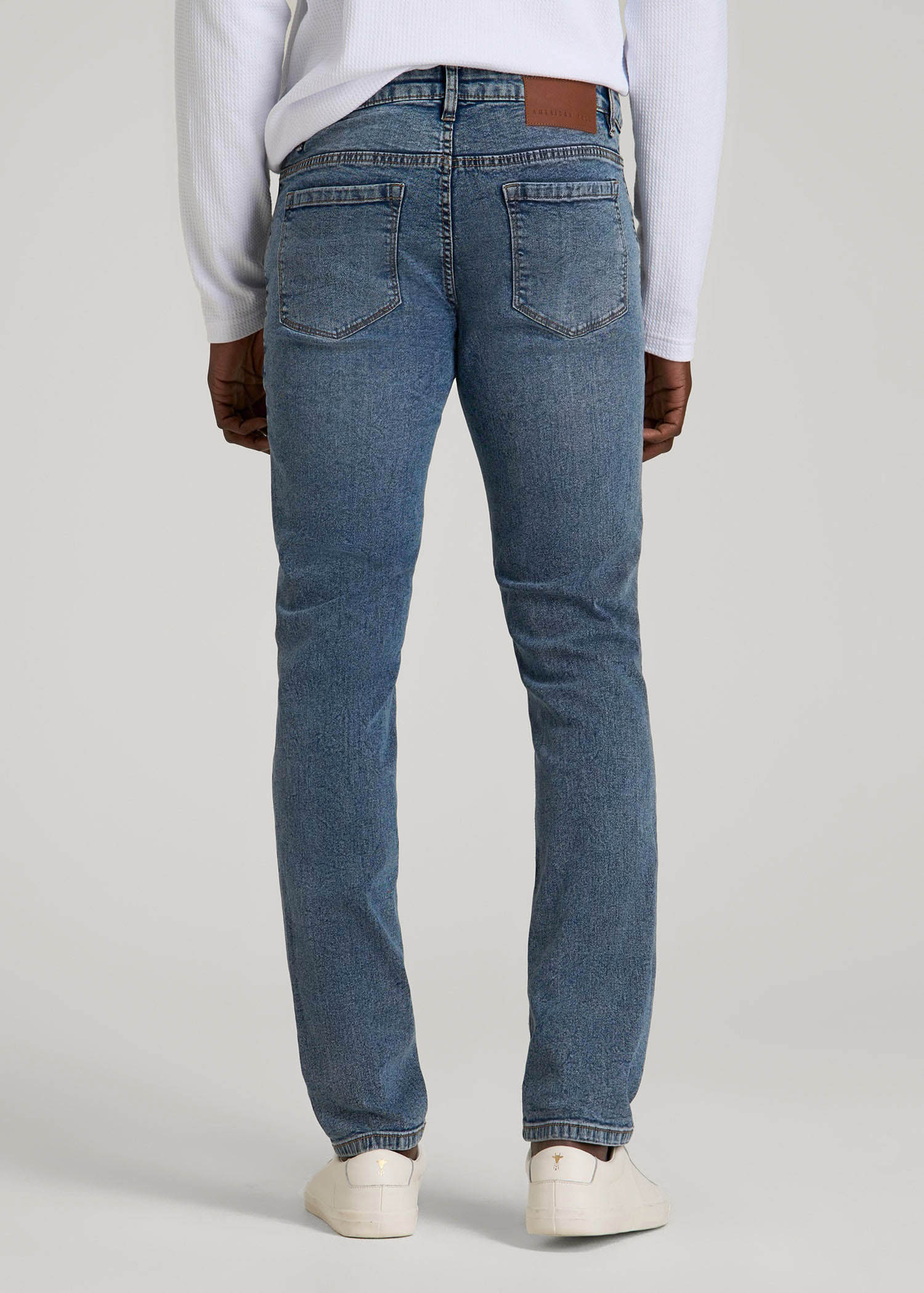 Carman TAPERED Jeans for Tall Men in Vintage Faded Blue