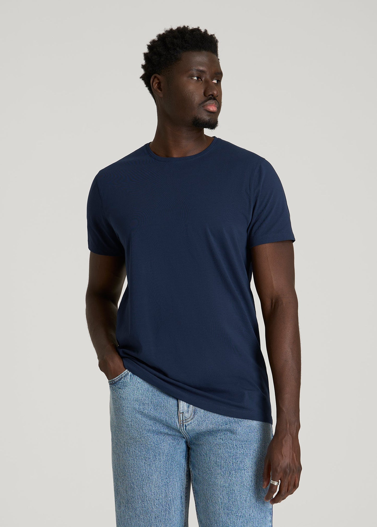 The Essential Modern Fit Crewneck Tee for Tall Men in Navy