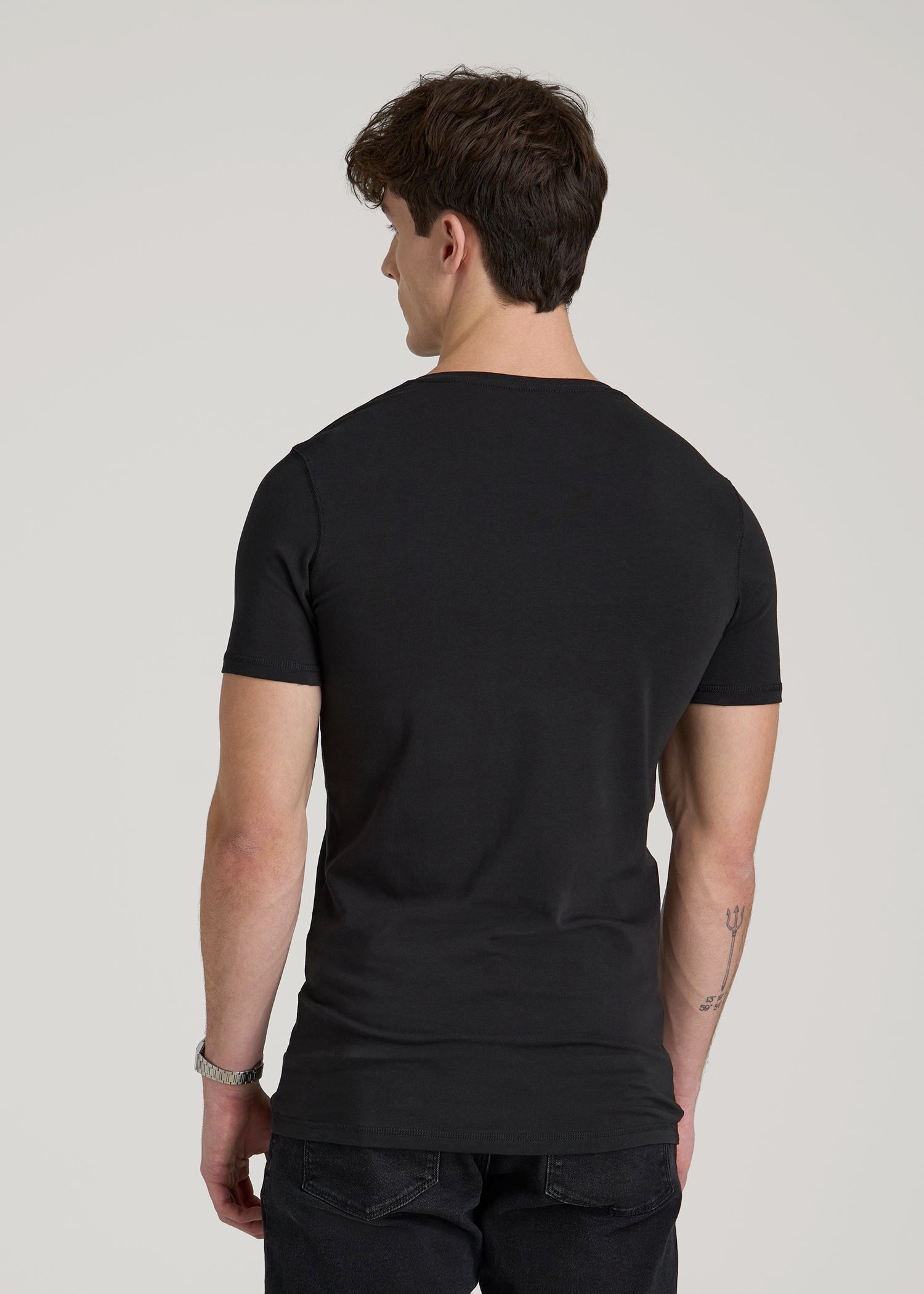 The Essential Slim Fit V-Neck Tee for Tall Men in Black