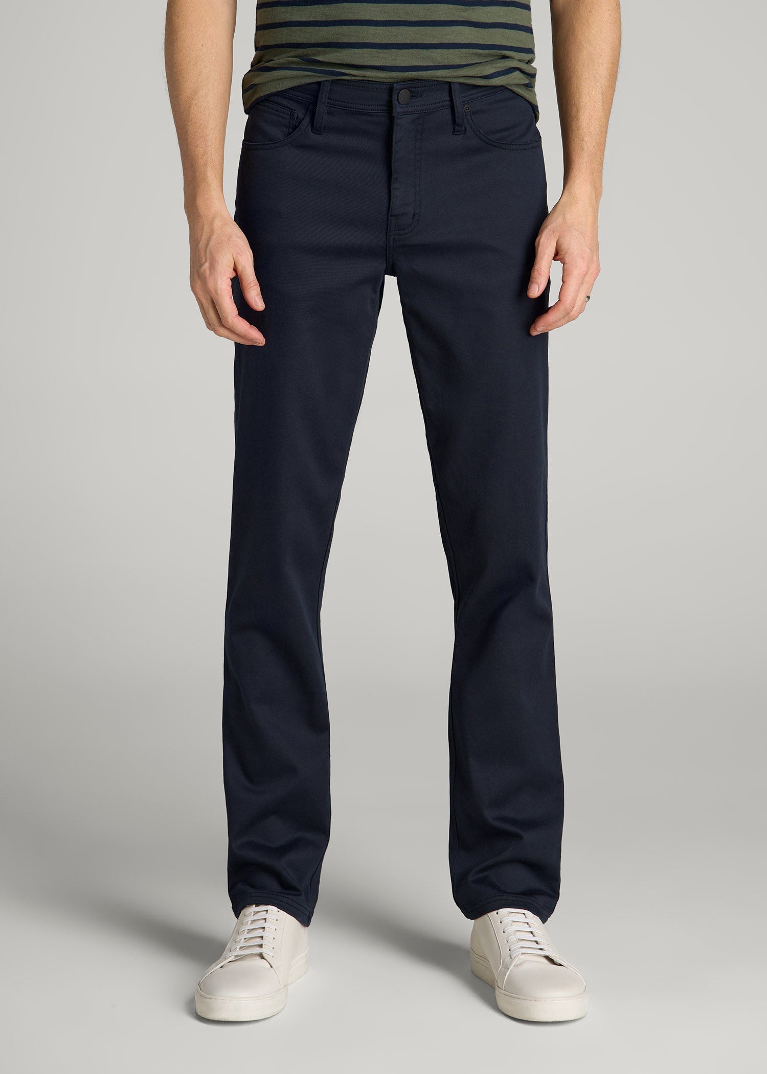 Everyday Comfort 5-Pocket TAPERED-FIT Pant for Tall Men in True Navy