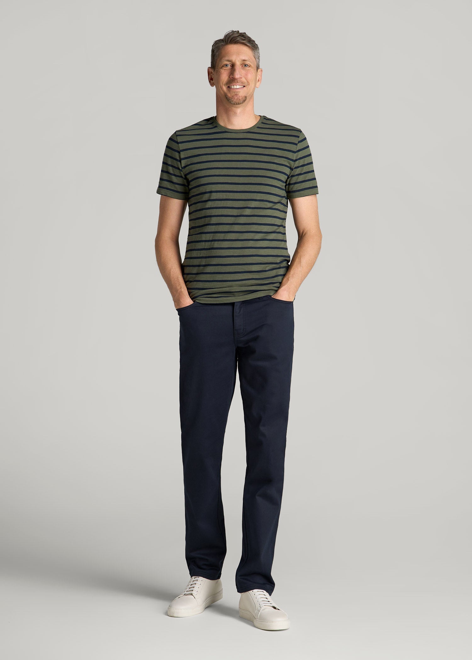 Everyday Comfort 5-Pocket TAPERED-FIT Pant for Tall Men in True Navy