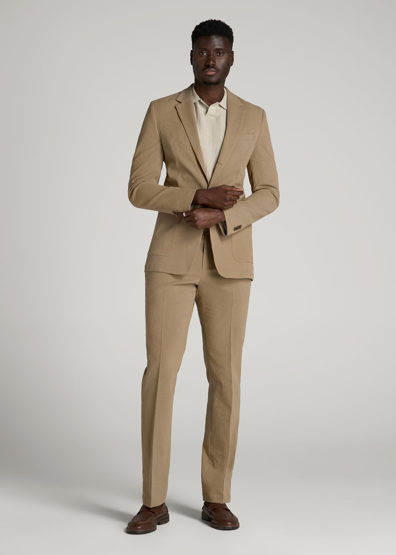 Textured Garment Washed Stretch Cotton Blazer for Tall Men in Desert Khaki