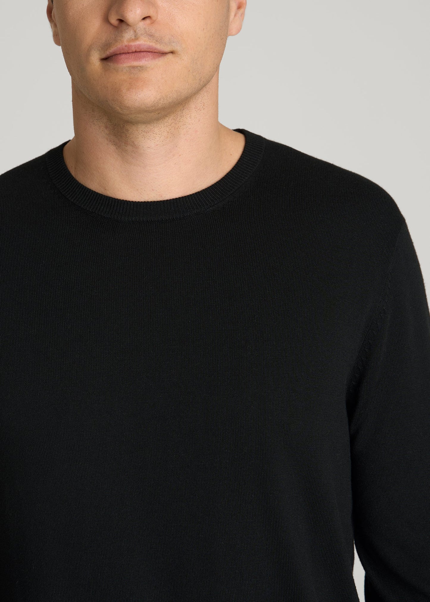 Linen Blend Lightweight Sweater for Tall Men in Black