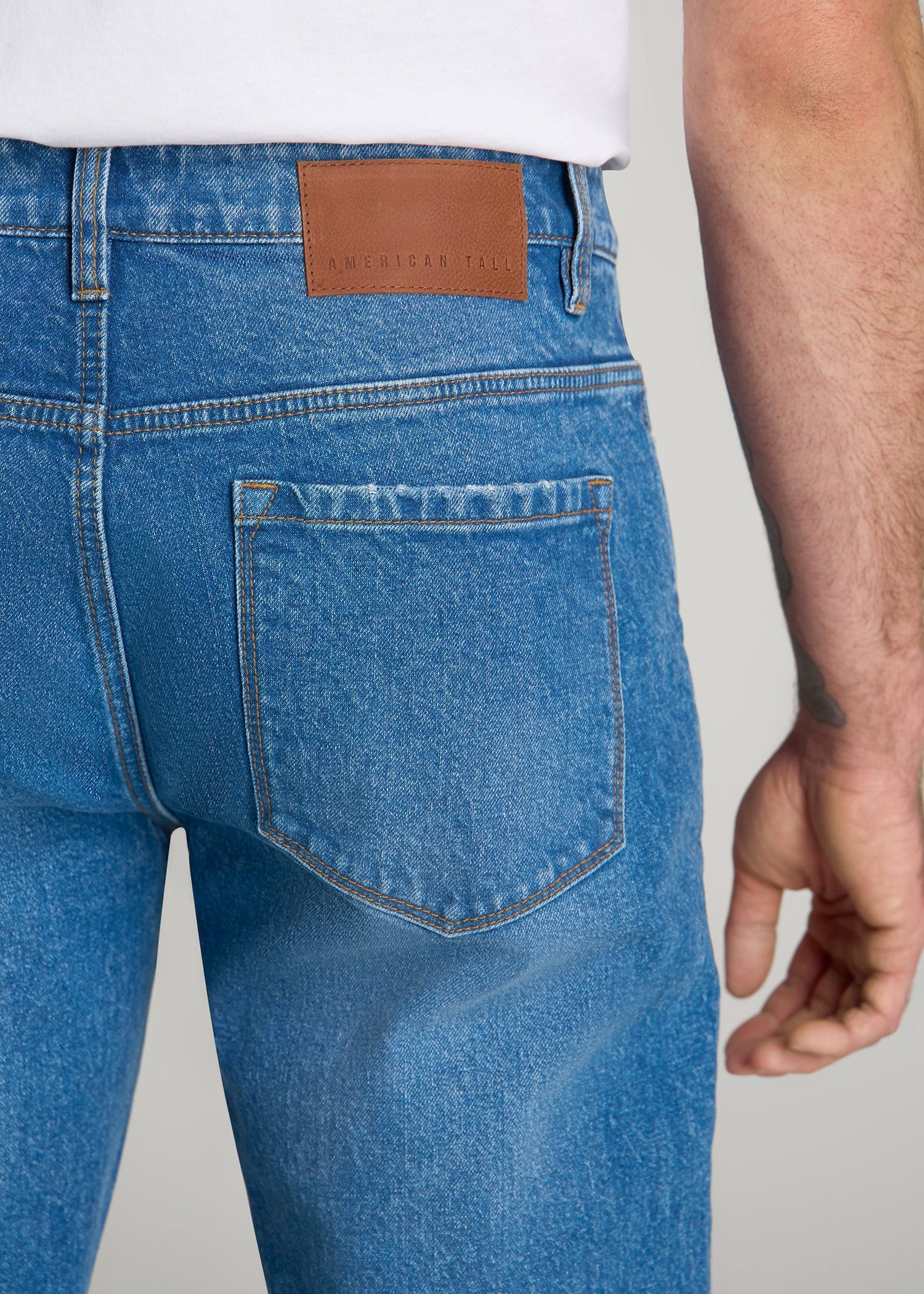 Milo RELAXED TAPERED FIT Jeans for Tall Men in Classic Mid Blue