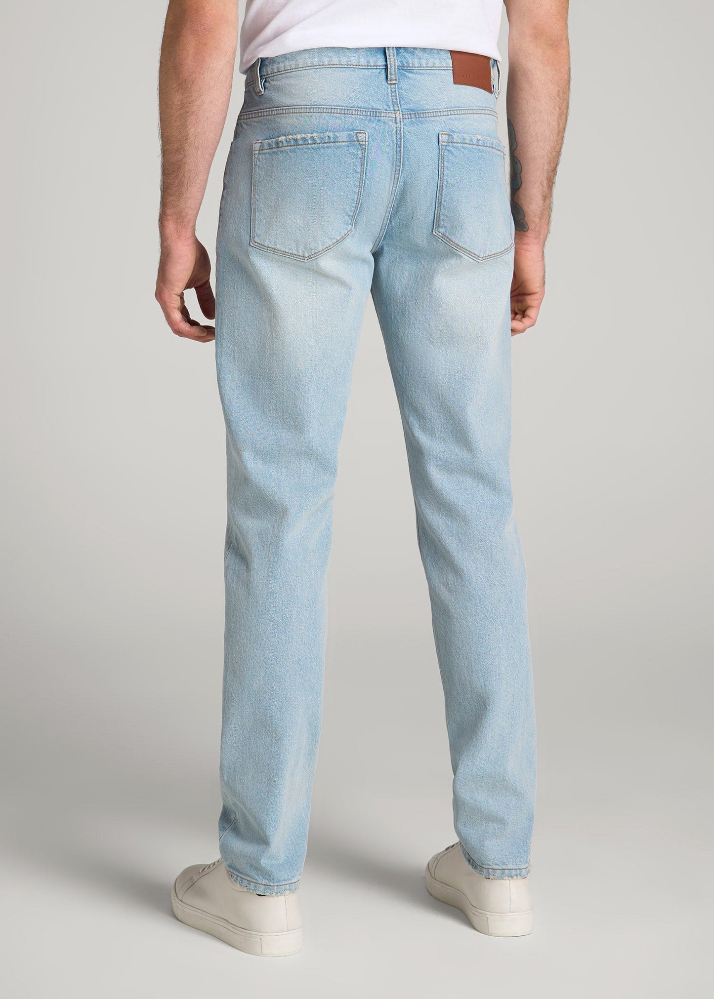 Milo RELAXED TAPERED FIT Jeans for Tall Men in Salt Lake Wash
