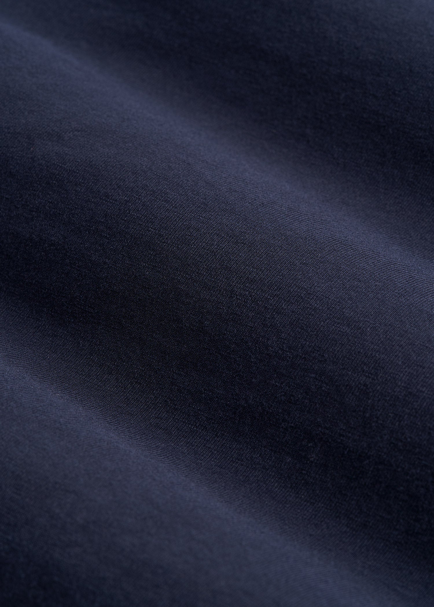 The Essential Modern Fit V-Neck Tee for Tall Men in True Navy