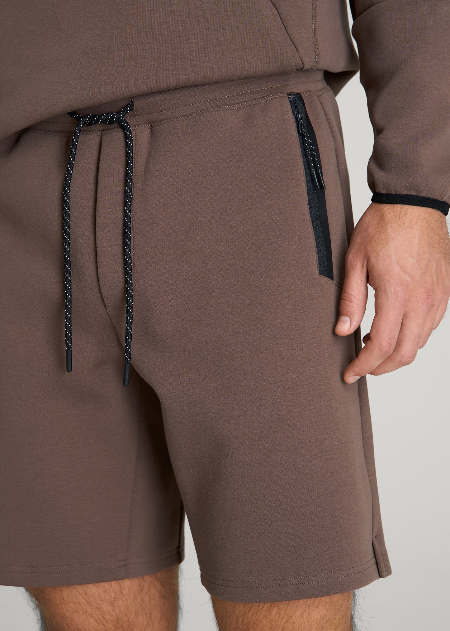 Tech Motion Fleece Shorts for Tall Men in Coffee Quartz
